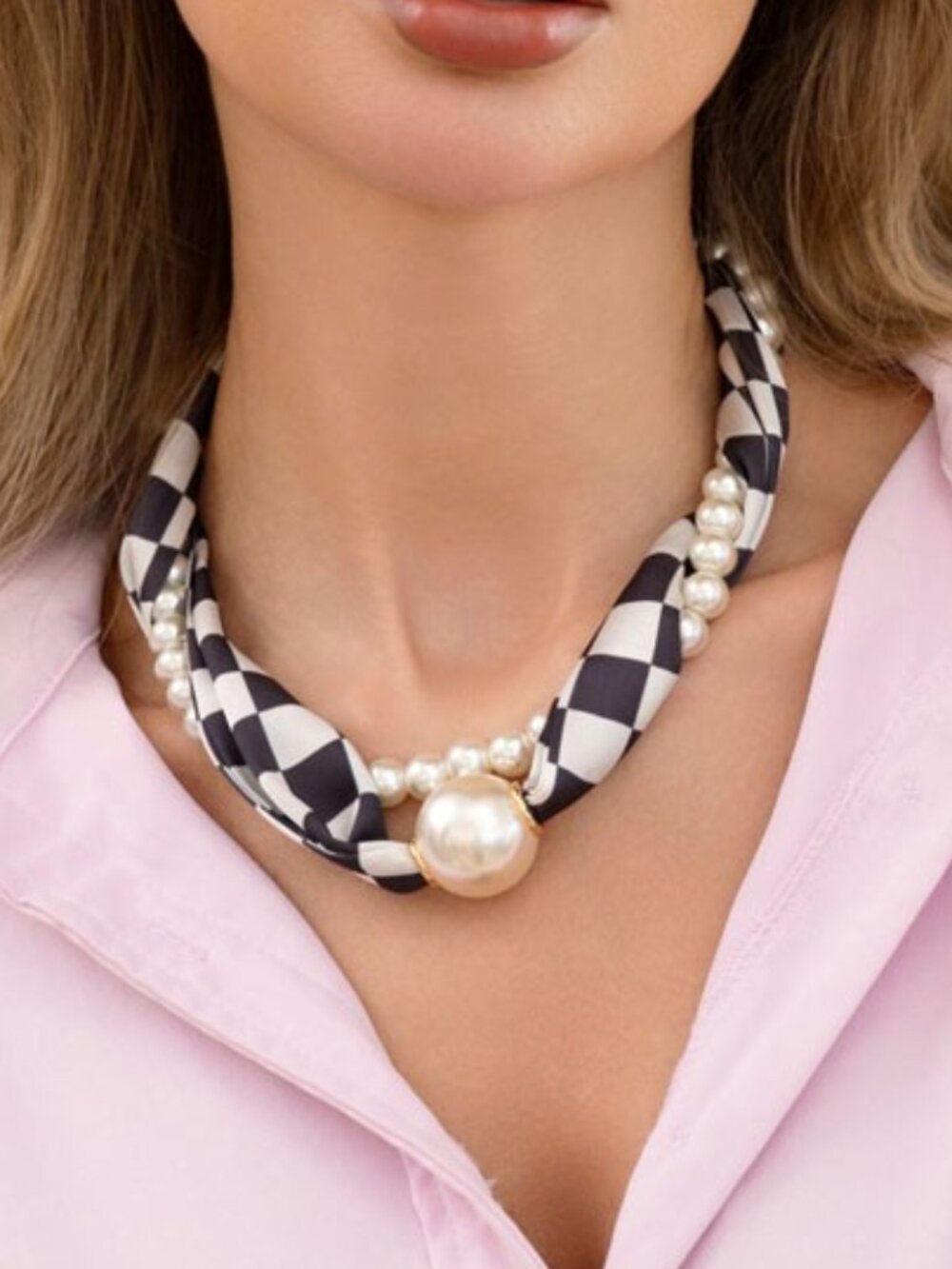 2-Piece Faux Pearl Scarf Necklace Set Choker Matching Magnetic Checkerboard NWT